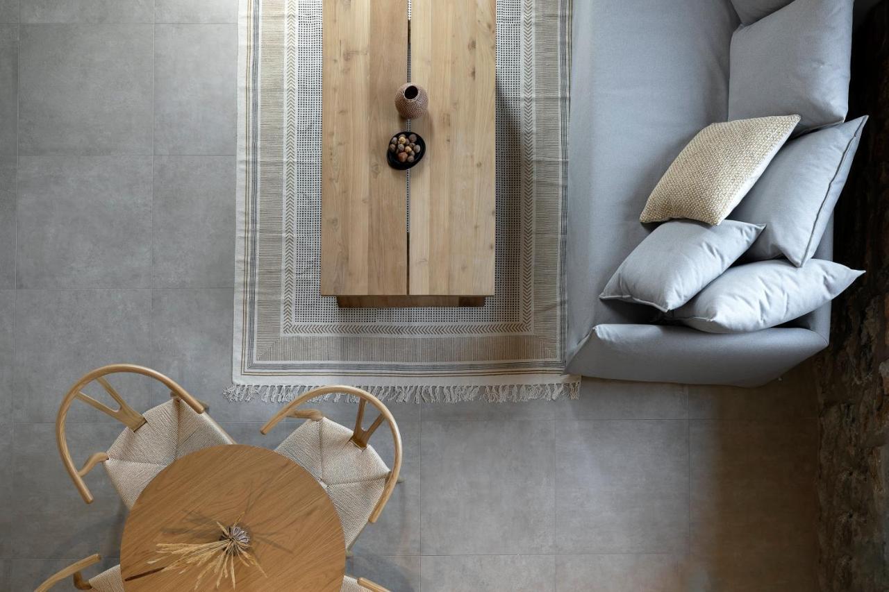 Lichnos Luxury Suites Sourpi Екстериор снимка