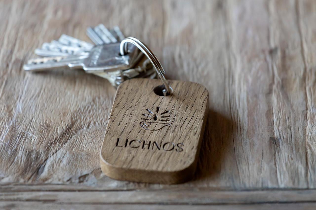 Lichnos Luxury Suites Sourpi Екстериор снимка