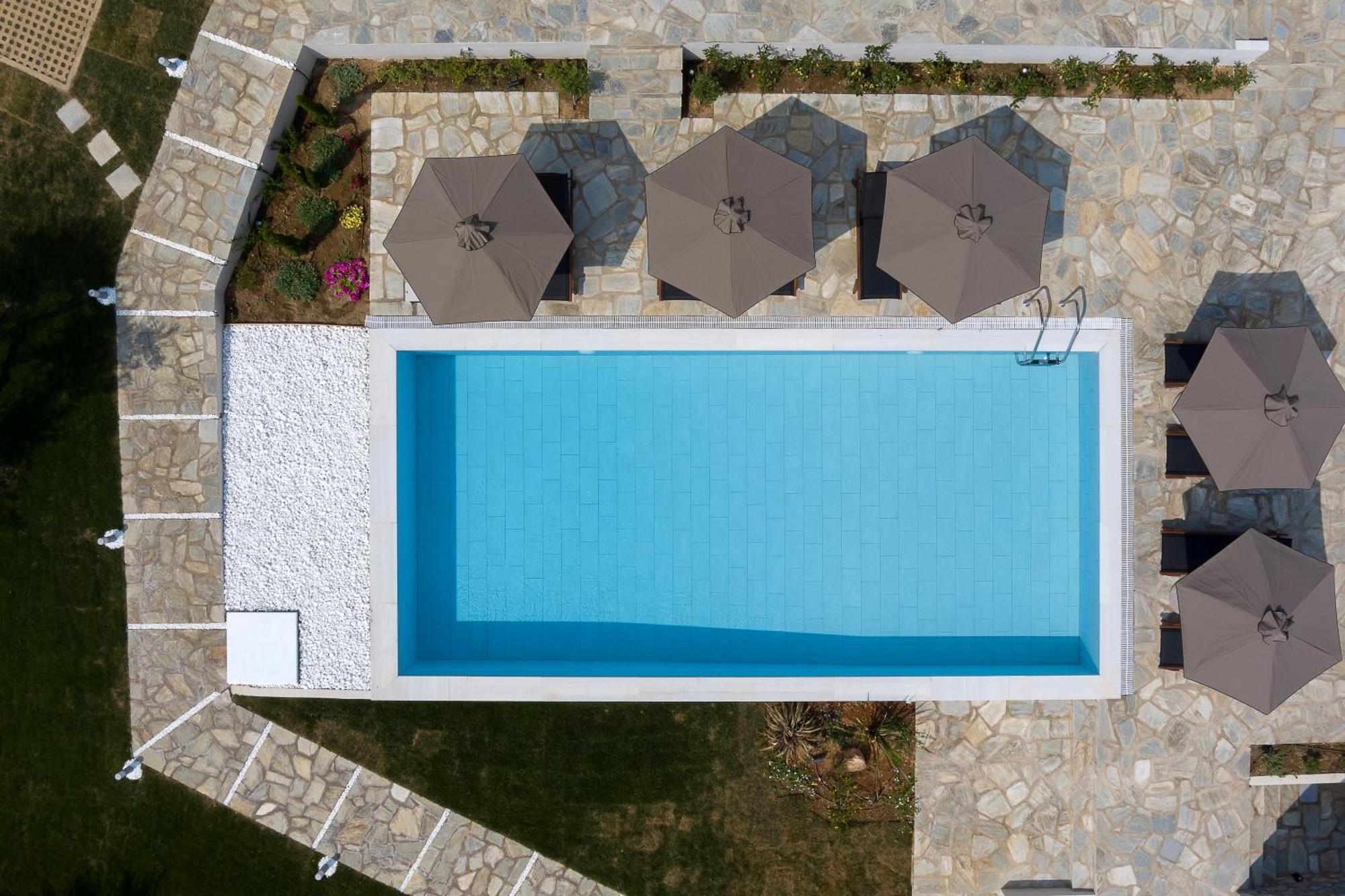 Lichnos Luxury Suites Sourpi Екстериор снимка